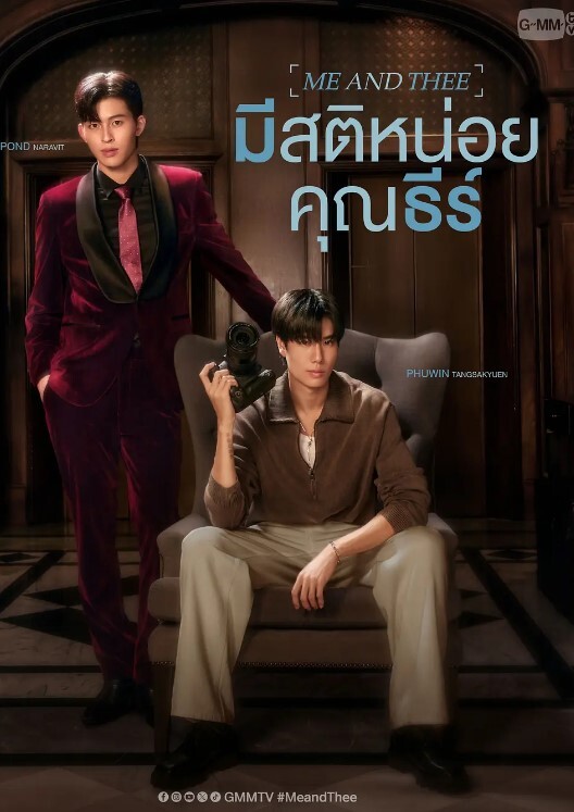 潜入商场女厕全景偷拍眼镜妹子 - 6080电影
